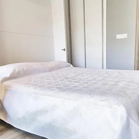 Apartamento Cibeles 904. Moderm With Sea Views In Centre.